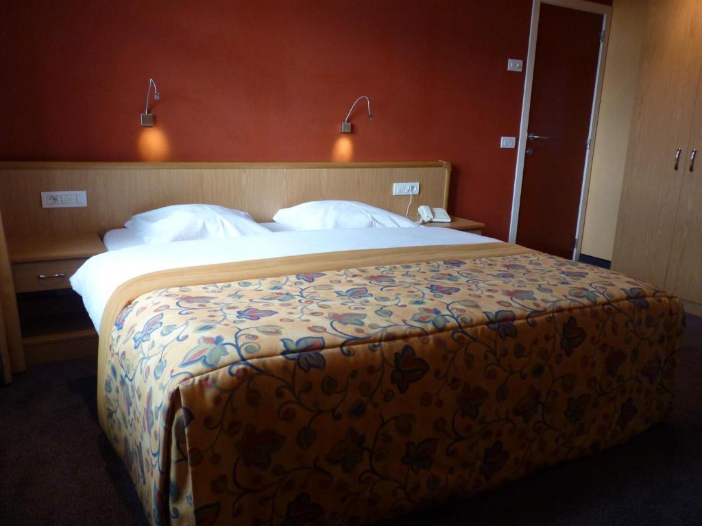 Les Tilleuls Hotel Jupille Zewnętrze zdjęcie