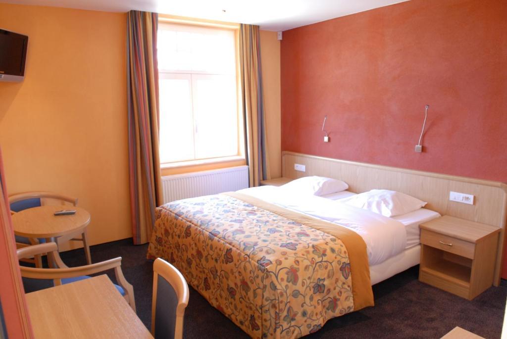 Les Tilleuls Hotel Jupille Zewnętrze zdjęcie